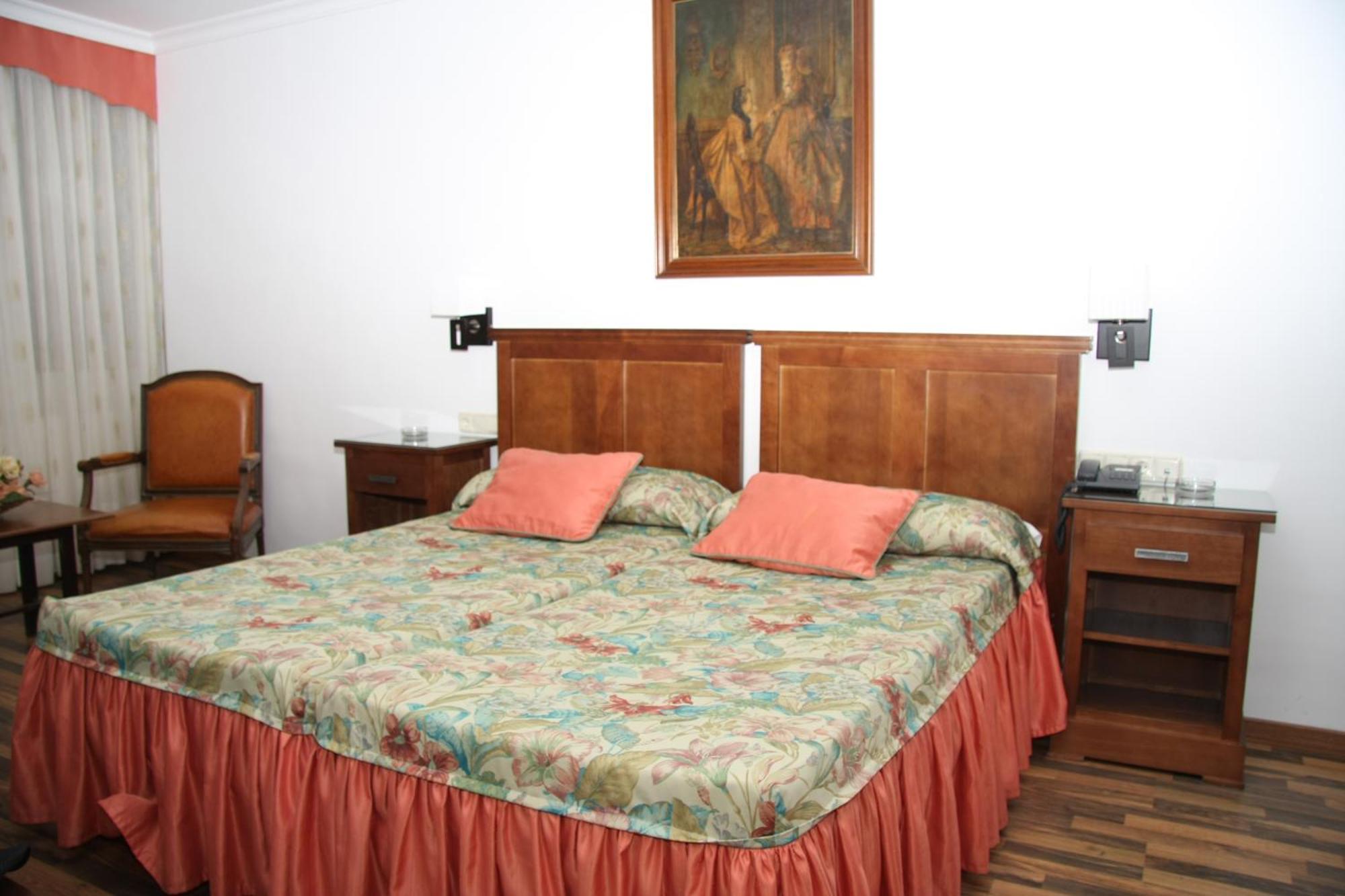Hotel Mulhacen Guadix Cameră foto