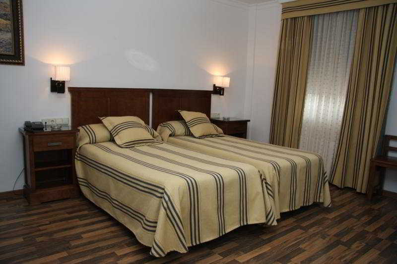 Hotel Mulhacen Guadix Exterior foto